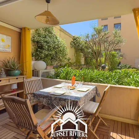 Le Patio Vauban Airco Garage For 4 By Sunset Apartamento *